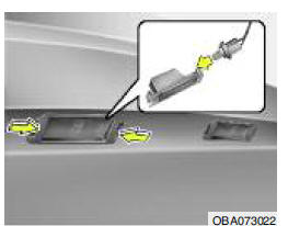 Hyundai I10: Wymiana Żarówki Lampki Oświetlającej Tablicę Rejestracyjną - Żarówki - Obsługa